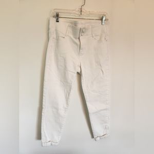 Apt 9 Ankle Cropped, white jeans, Size 10